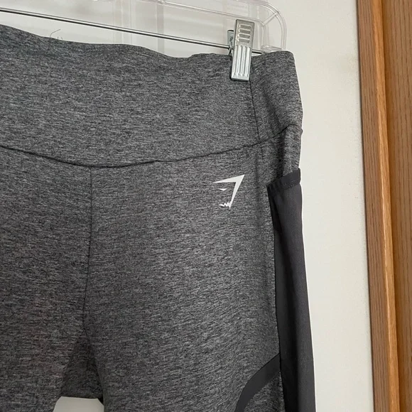 Gymshark Grey Mesh Back Leggings Size Large - Picture 2 of 9